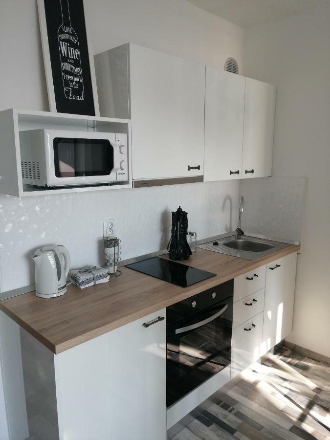 Studio Apartment Lanterna Zadar Eksteriør billede